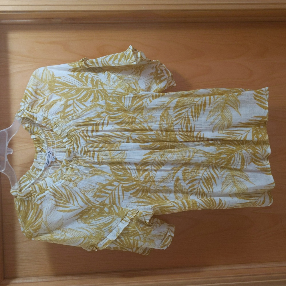 Nanette Lepore Mustard Leaf Pattern Blouse